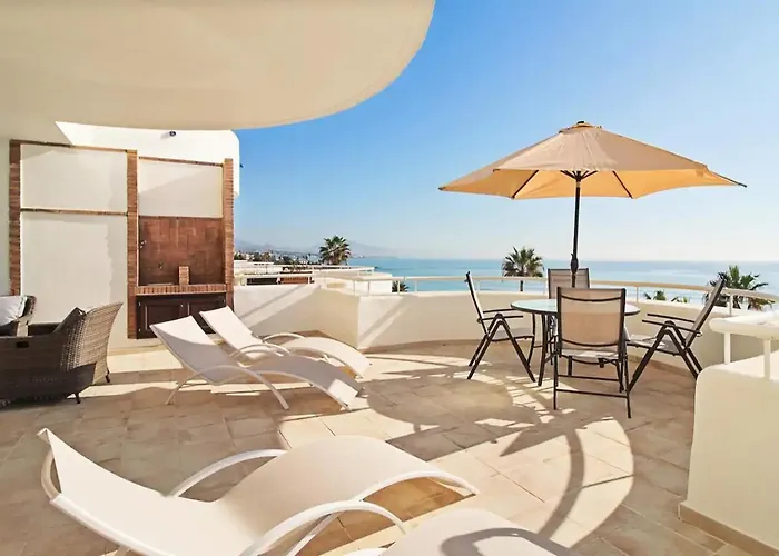 Apartman Large Beachfront Estepona